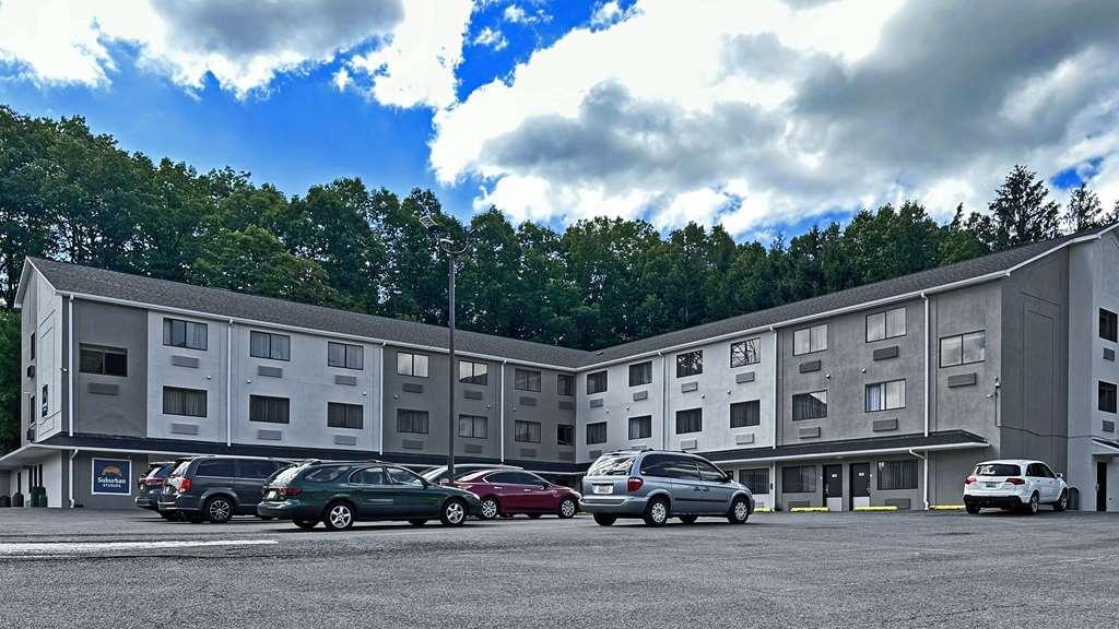 Suburban Studios Lavale - Cumberland La Vale Exterior photo